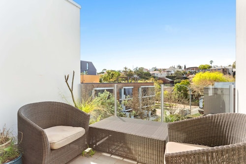 Charming Modern Apartment With City Views