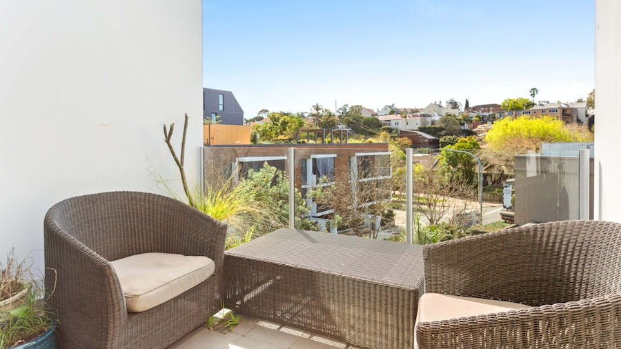 Charming Modern Apartment With City Views