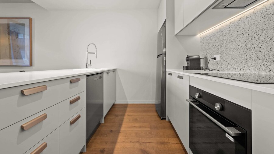 Unwind in Elegance: Your Perfect Braddon Apartment