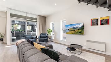 Apartment | Living room