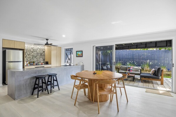 Apartment | Private kitchen | Cookware/dishes/utensils - Trendy 2-bed Home With Outdoor Entertainment (Sunshine Coast)