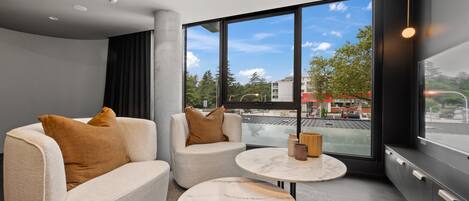 Apartment | Living room