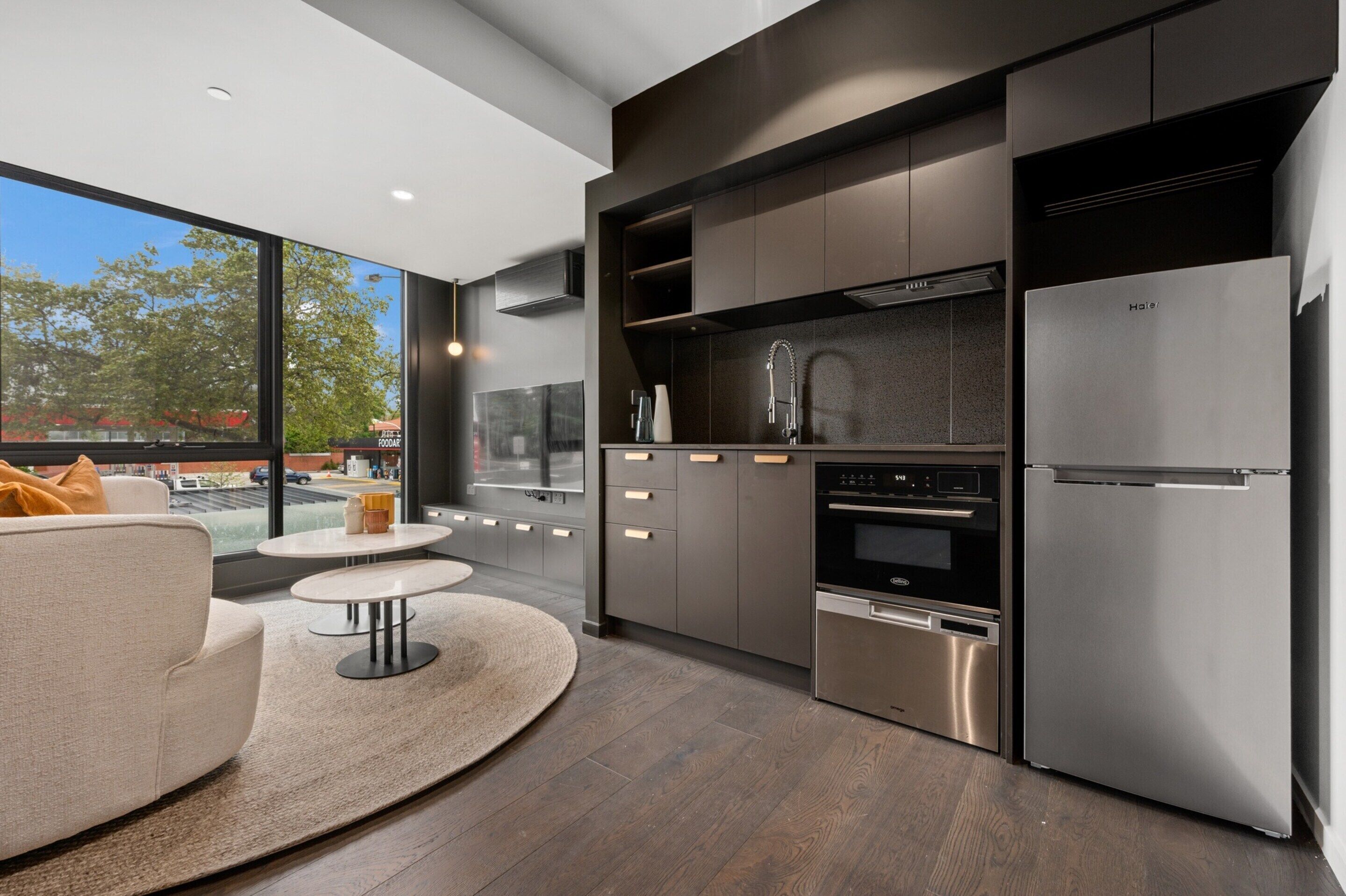 Apartment | Private kitchen | Fridge, microwave, oven, stovetop