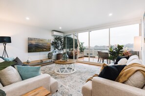 Apartment | Living room