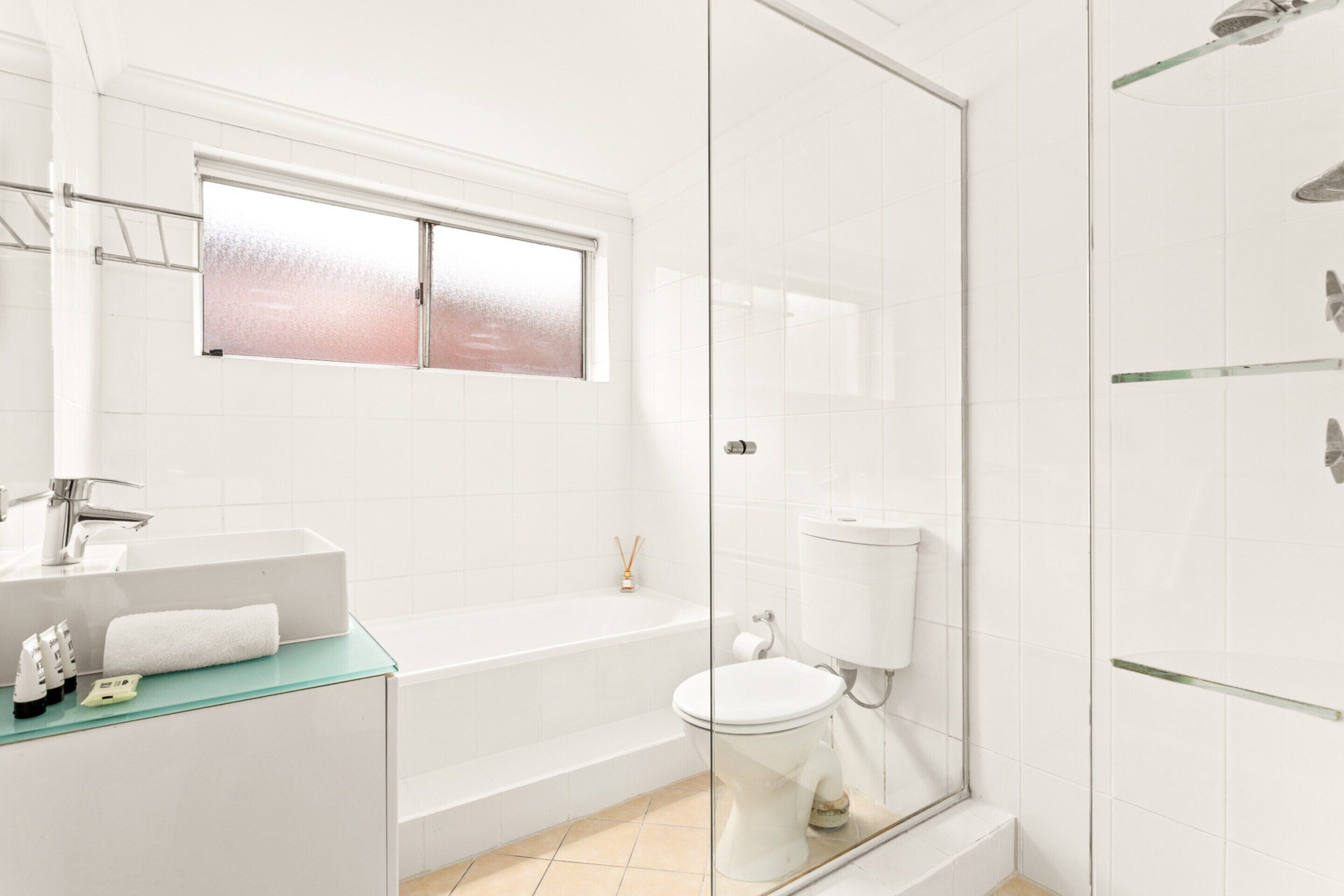 Apartment | Bathroom | Towels