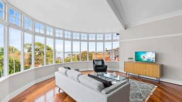 Apartment | Living room
