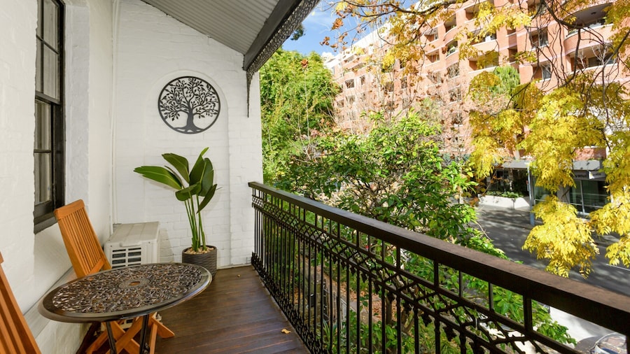 Beautiful 2-bed Terrace House With Outdoor Areas