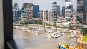 View from property - 2-bed With Harbour Views & Outstanding Amenities (Melbourne)