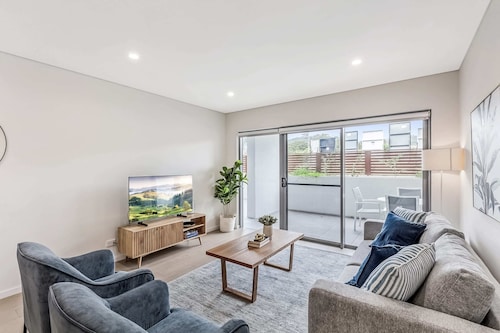 Ground Floor Spacious Home in Kiama's Heart