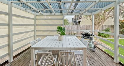 4-bed Beach House With Garden & Alfresco Dining