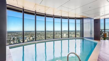 Apartamento | Piscina | Piscina interna, piscina externa