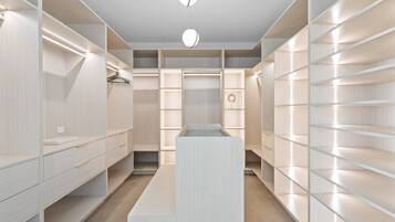 Apartment | Living room