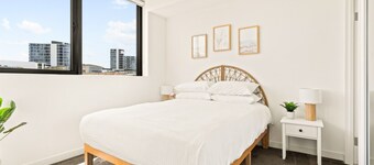 Coastal 2-bed Apartment Near Beach