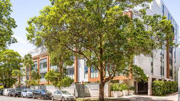 Apartment | Reception