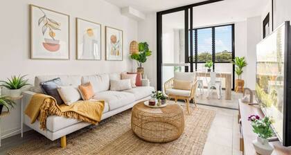 Coastal 2-bed Apartment Near Beach