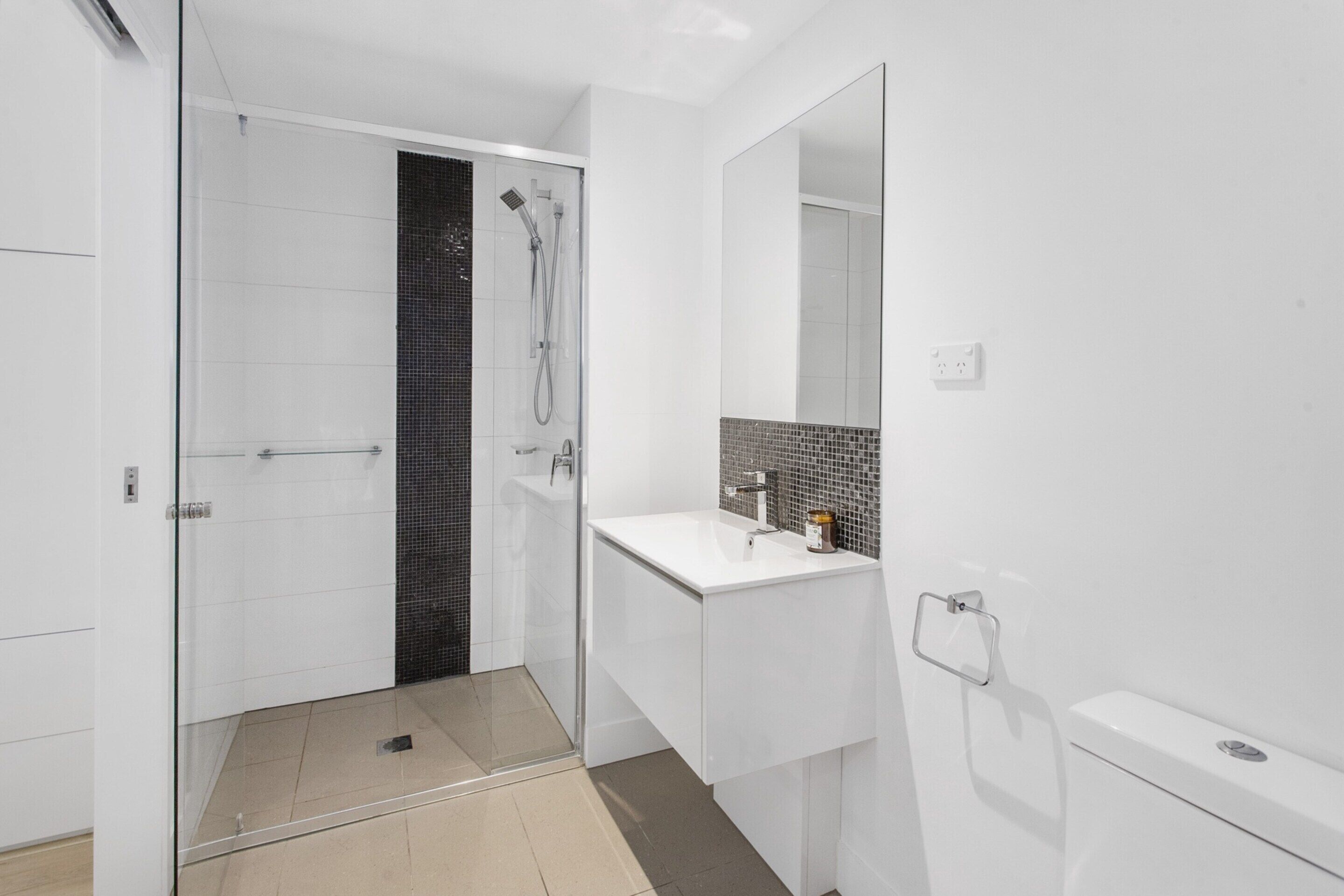 Apartment | Bathroom | Towels, soap