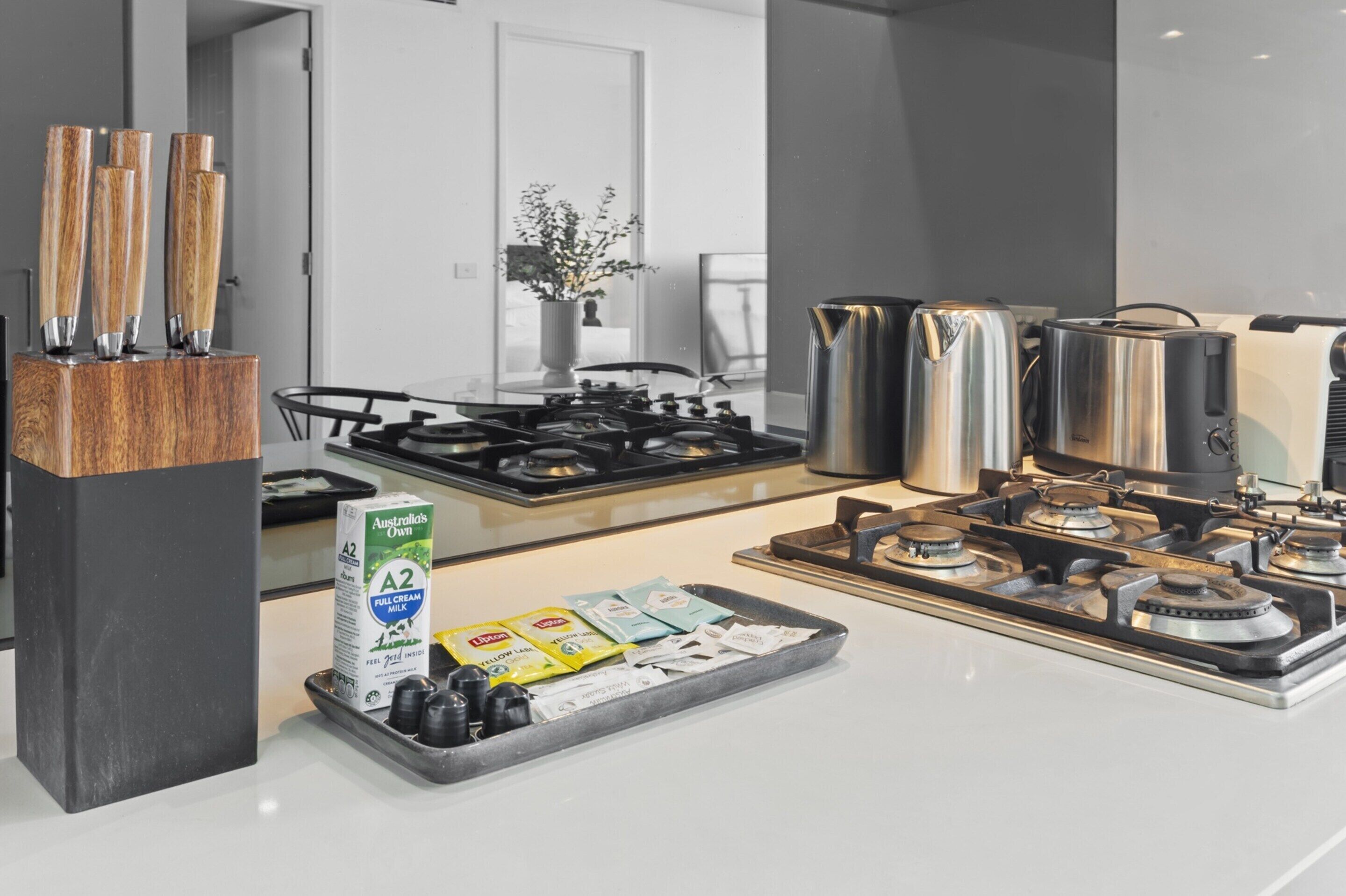 Apartment | Private kitchen | Cookware/dishes/utensils