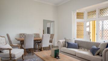 Apartment | Living room