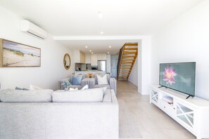 Apartment | Living room