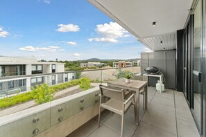 아파트 | 야외 식당