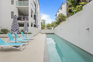 Pool - Central Cosy 2-bed With Pool and Near QUT & CBD (Brisbane)