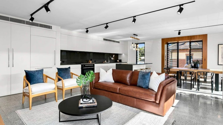 Impeccable 3-bed Home Near the Beach