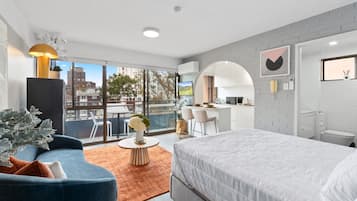 Casa | 1 quarto, ferros/tábuas de passar roupa, roupa de cama