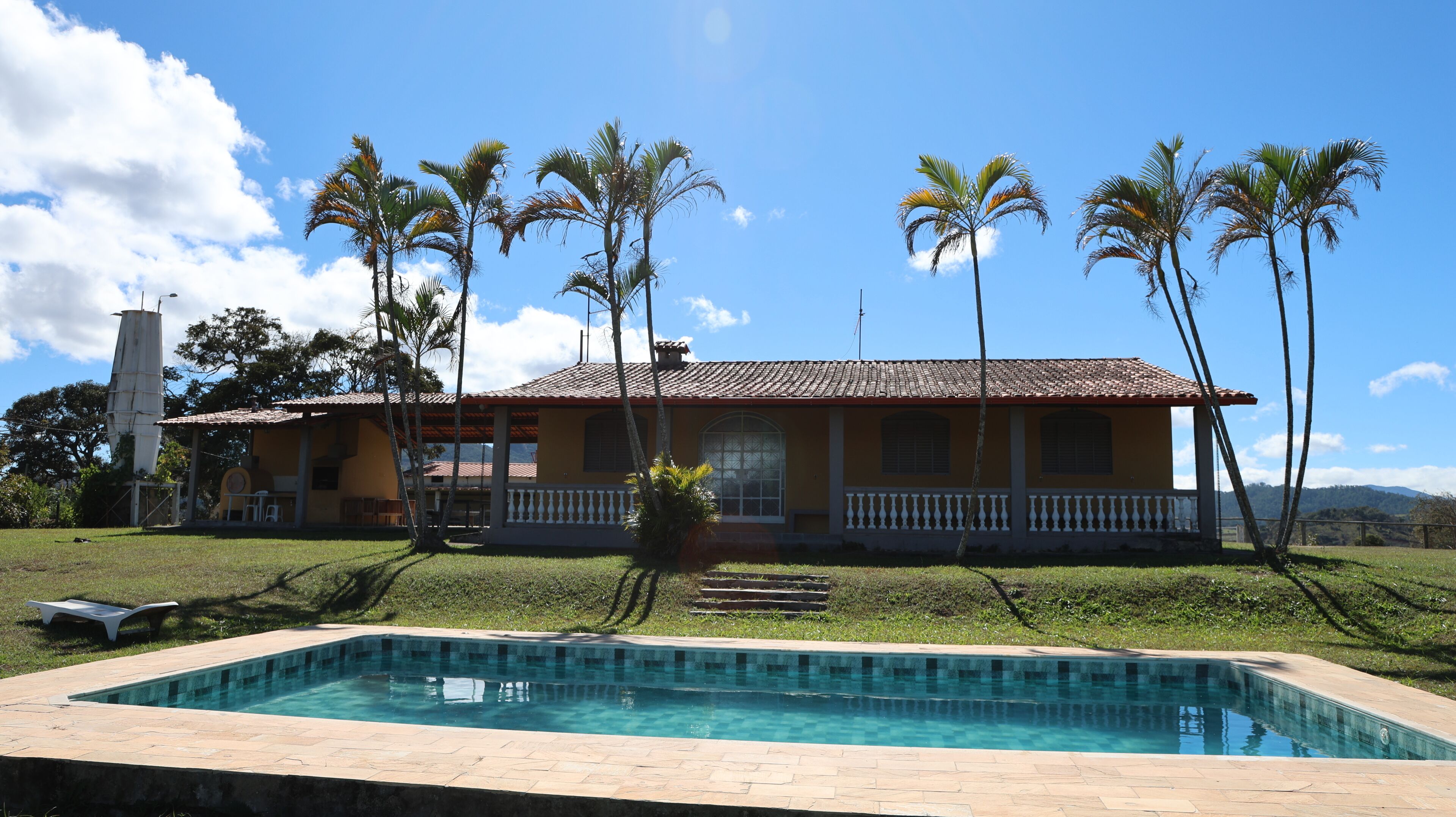 واجهة المنشأة