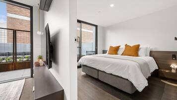 Departamento | 2 habitaciones, tabla de planchar con plancha y ropa de cama