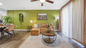 TV connectée, espaces bureaux