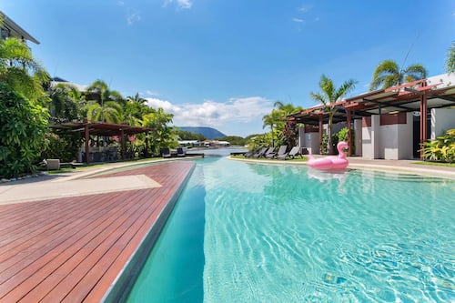 Apartment | Pool | Outdoor pool