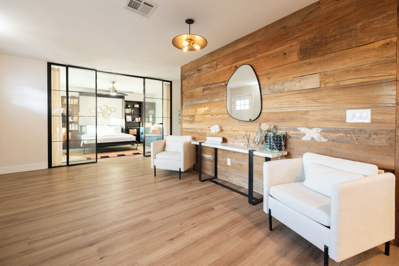 4 Schlafzimmer, Bügeleisen/Bügelbrett, Reisekinderbett, kostenloses WLAN