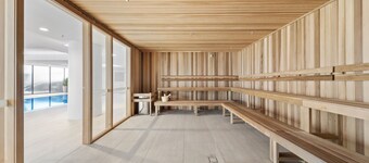 Phillip 2-bed: Chic Interiors, Amazing Amenities