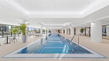 Căn hộ | Hồ bơi | Hồ bơi trong nhà, hồ bơi ngoài trời