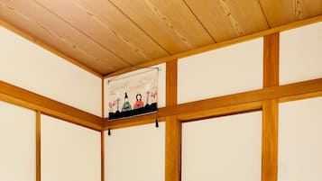 2 soverom, strykejern/-brett, wi-fi (inkludert) og sengetøy