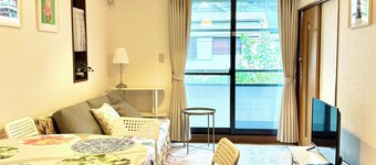 Ideal for sightseeing in Yokohama Chinatown, Motomachi, Yamate area｜Quiet and comfortable house (62 sq.m.)｜Easy access to Kamakura!