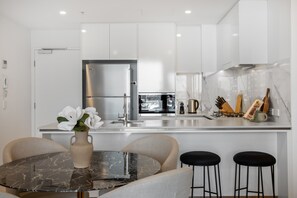 Apartment | Dining