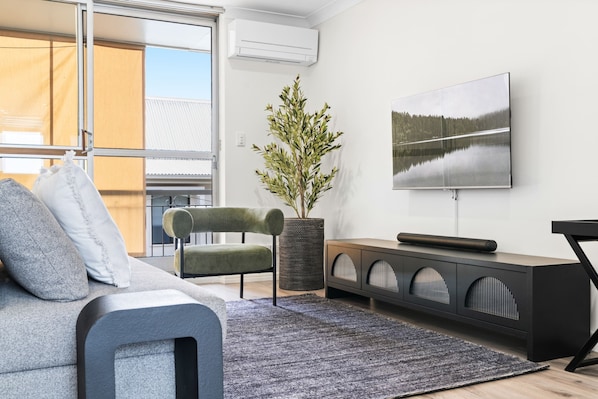 Apartment | Living area