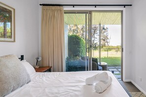 Apartment | 3 bedrooms, iron/ironing board, bed sheets
