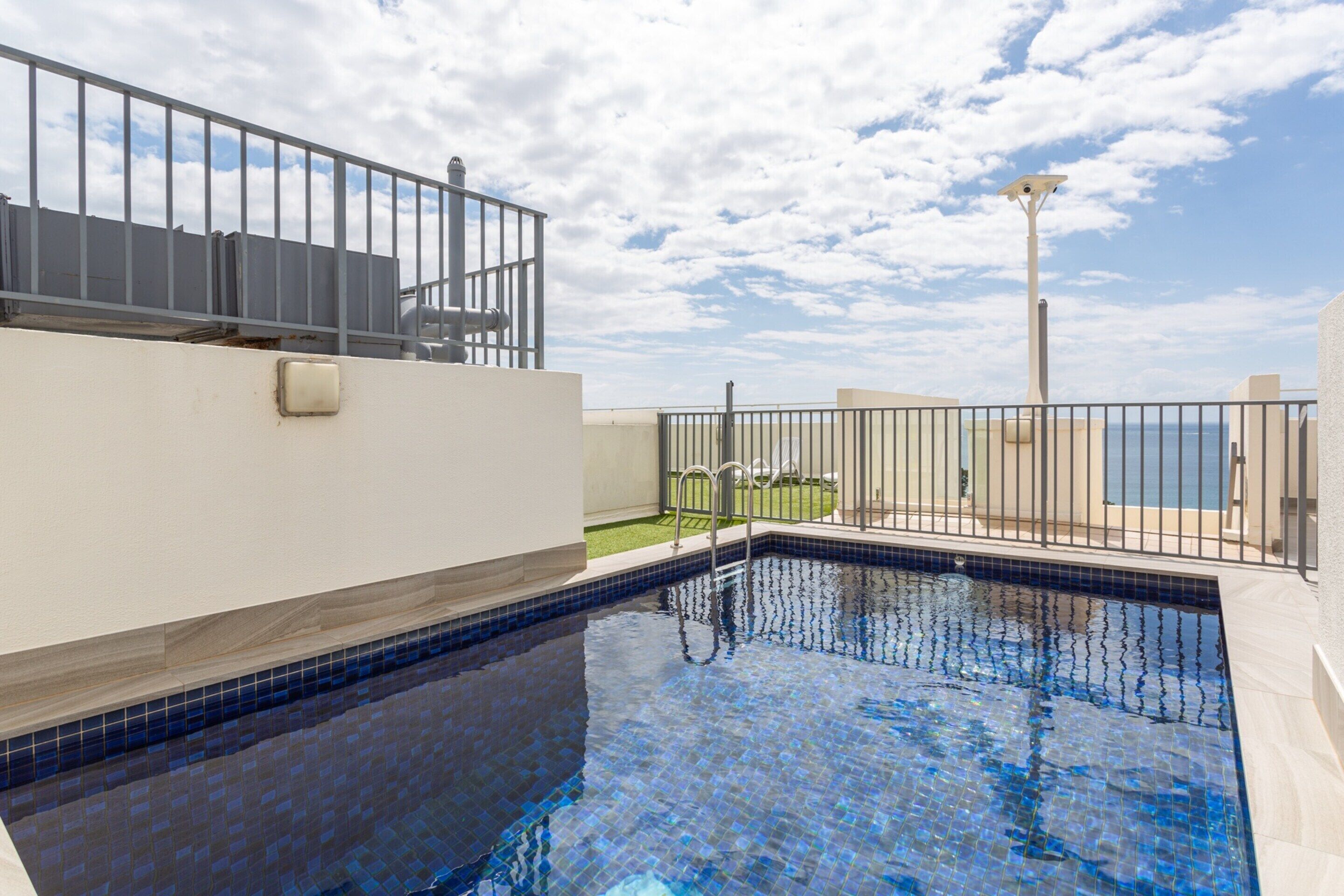 Apartment | Pool | Outdoor pool