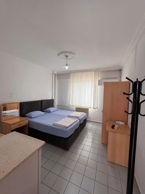 Escritorio y wifi gratis