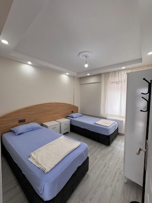 Desk, free WiFi - Orçın Apartmanı (Lapseki)