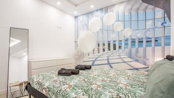 3 chambres, fer et planche à repasser, Wi-Fi, draps fournis