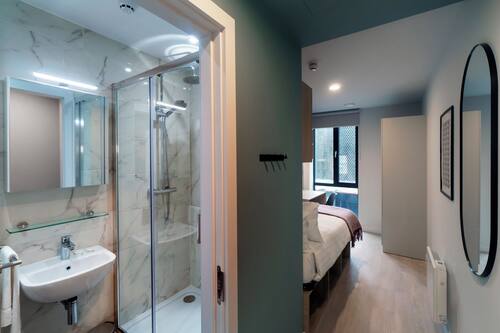 Double Room | Desk, laptop workspace, free WiFi