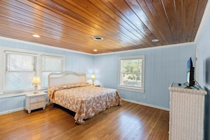5 bedrooms, free WiFi
