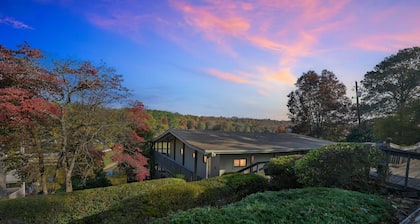 The Burkwall Hideaway