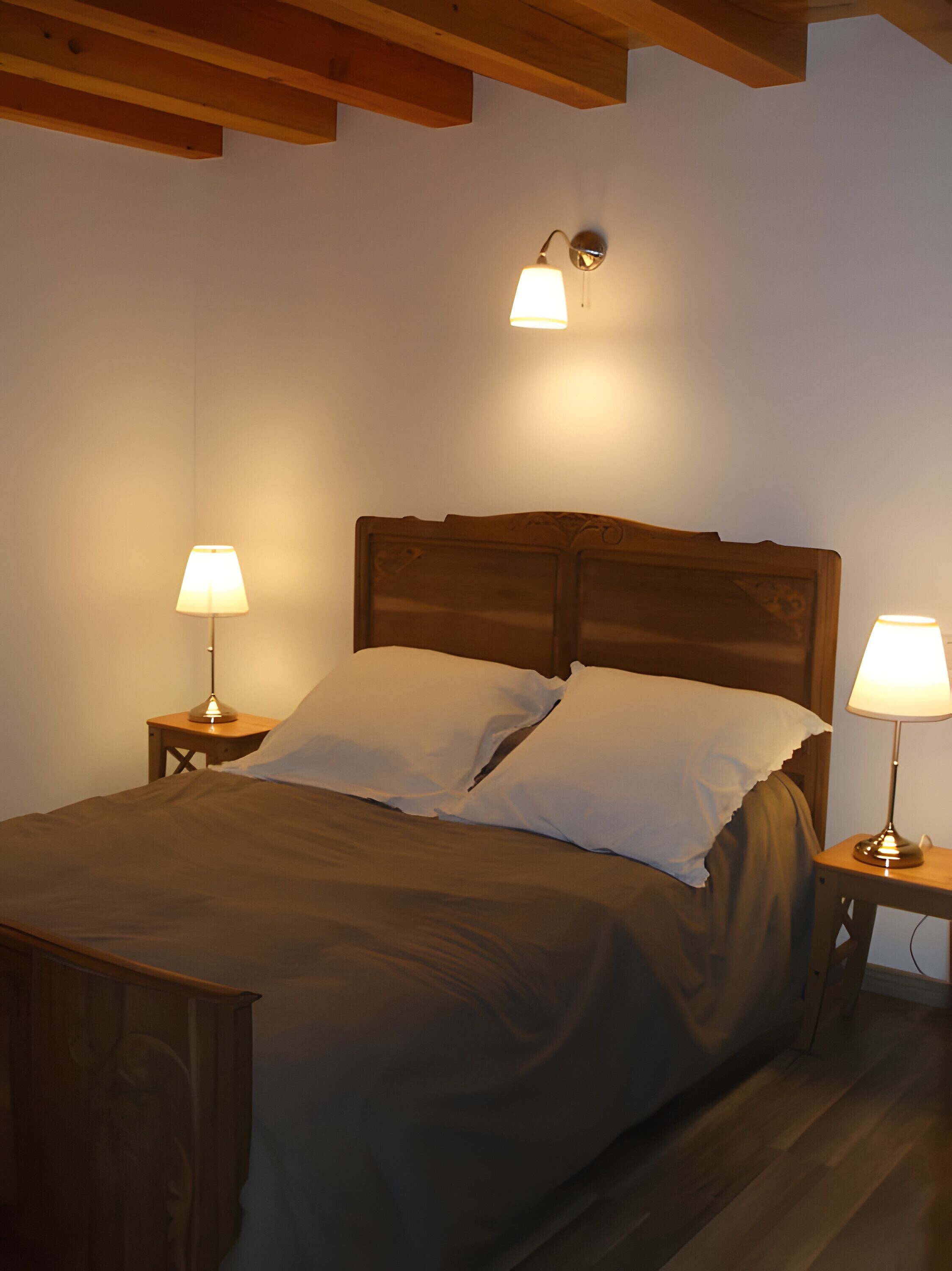 2 dormitoris, planxa i posts de planxar, wifi i roba de llit 