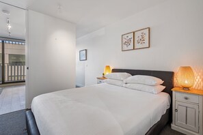 Appartement | 1 chambre, fer et planche à repasser, literie fournie