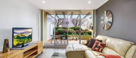 Apartment | Living area