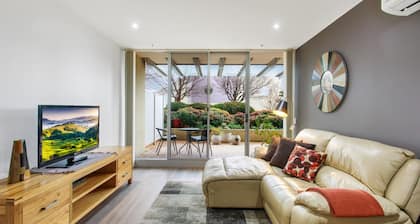 Madecomfy Spacious Canberra LI